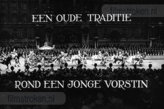 Een Oude Traditie Rond een Jonge Vorstin